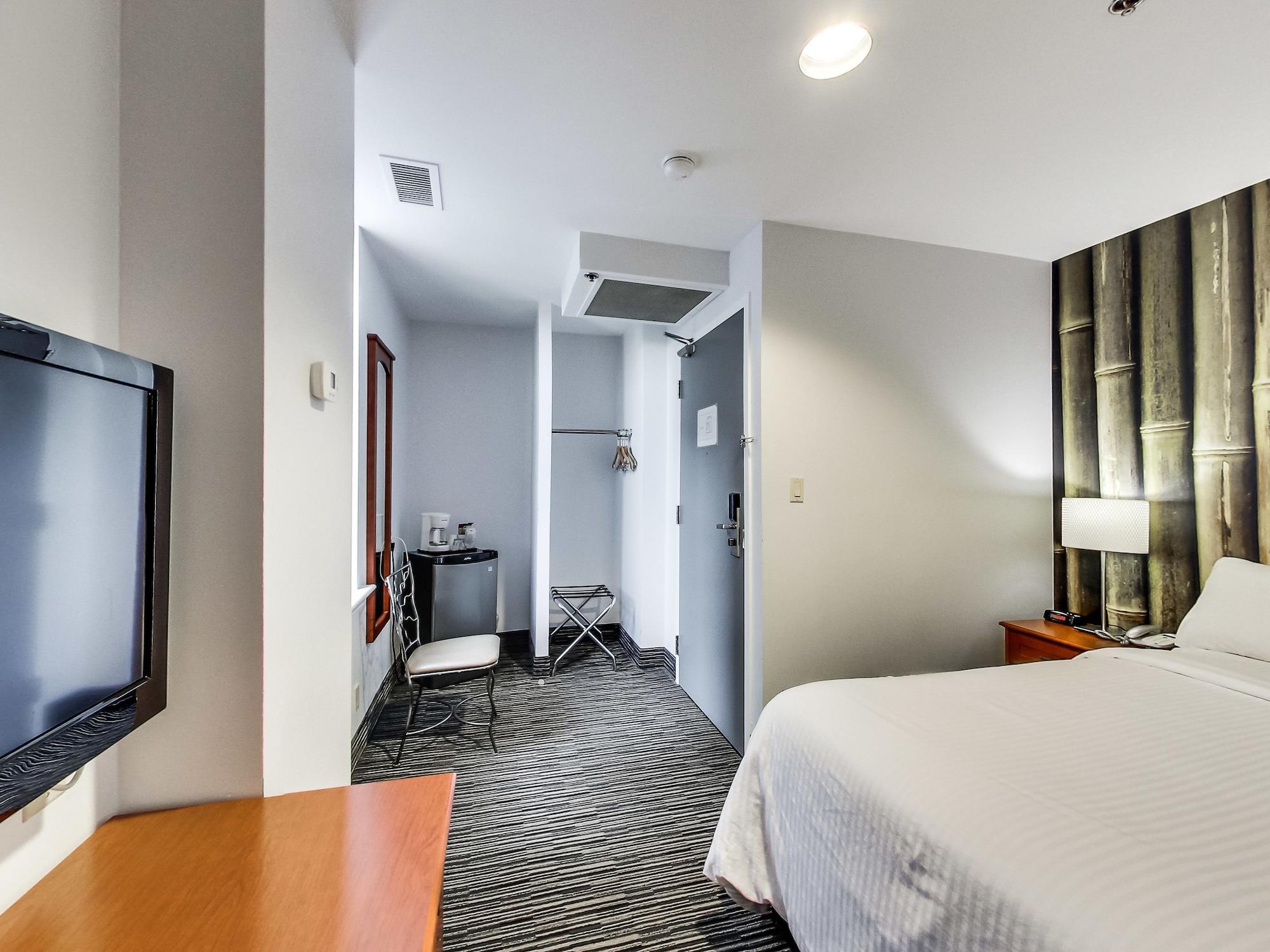 Isabella Hotel & Suites Toronto Bagian luar foto