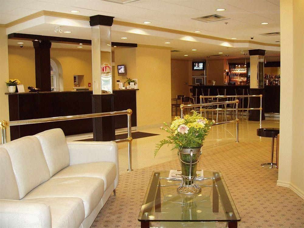 Isabella Hotel & Suites Toronto Bagian luar foto