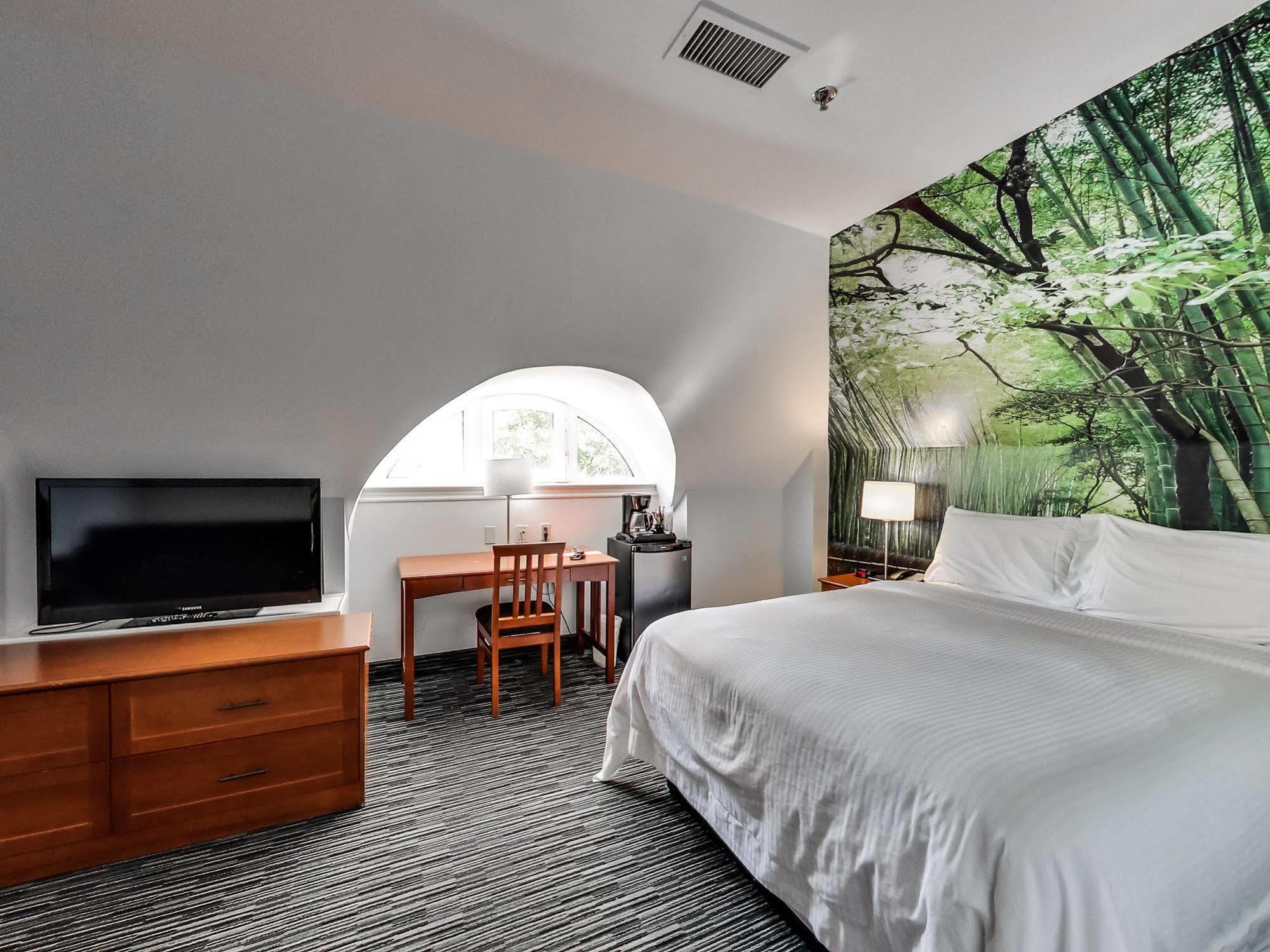 Isabella Hotel & Suites Toronto Bagian luar foto