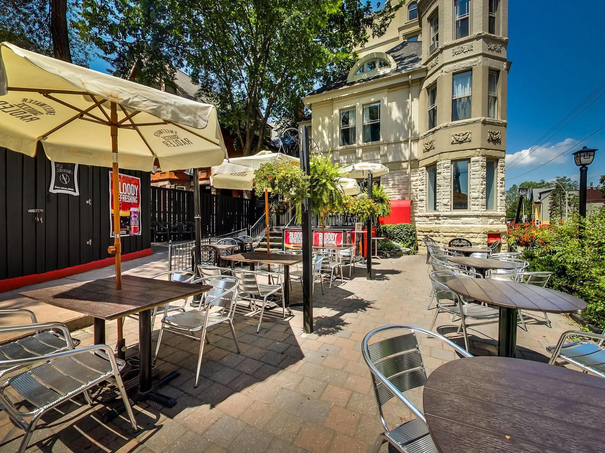 Isabella Hotel & Suites Toronto Bagian luar foto